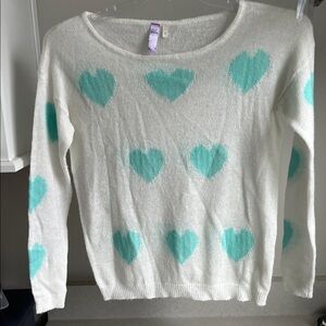 Alya White Sweater with Blue Heart Pattern